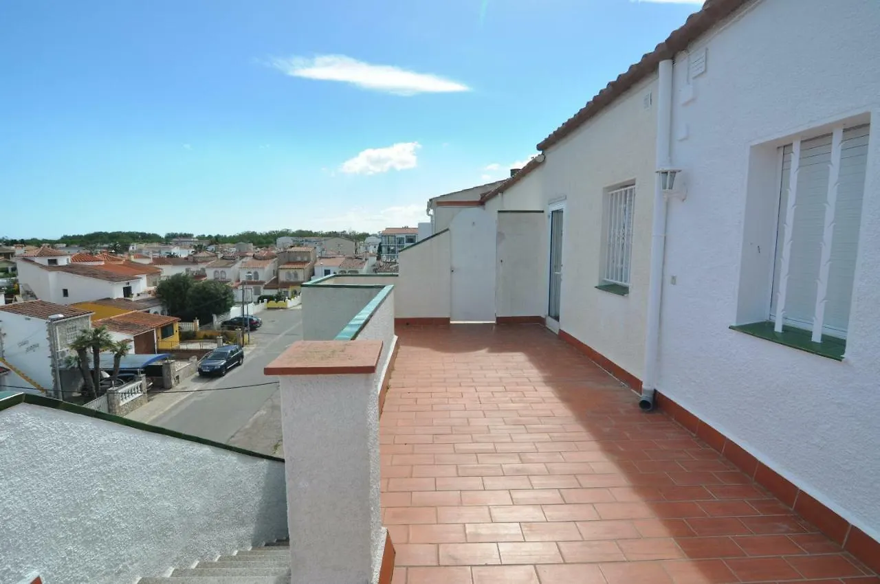 Rnet - Empuriabrava Valira Apartment Spain