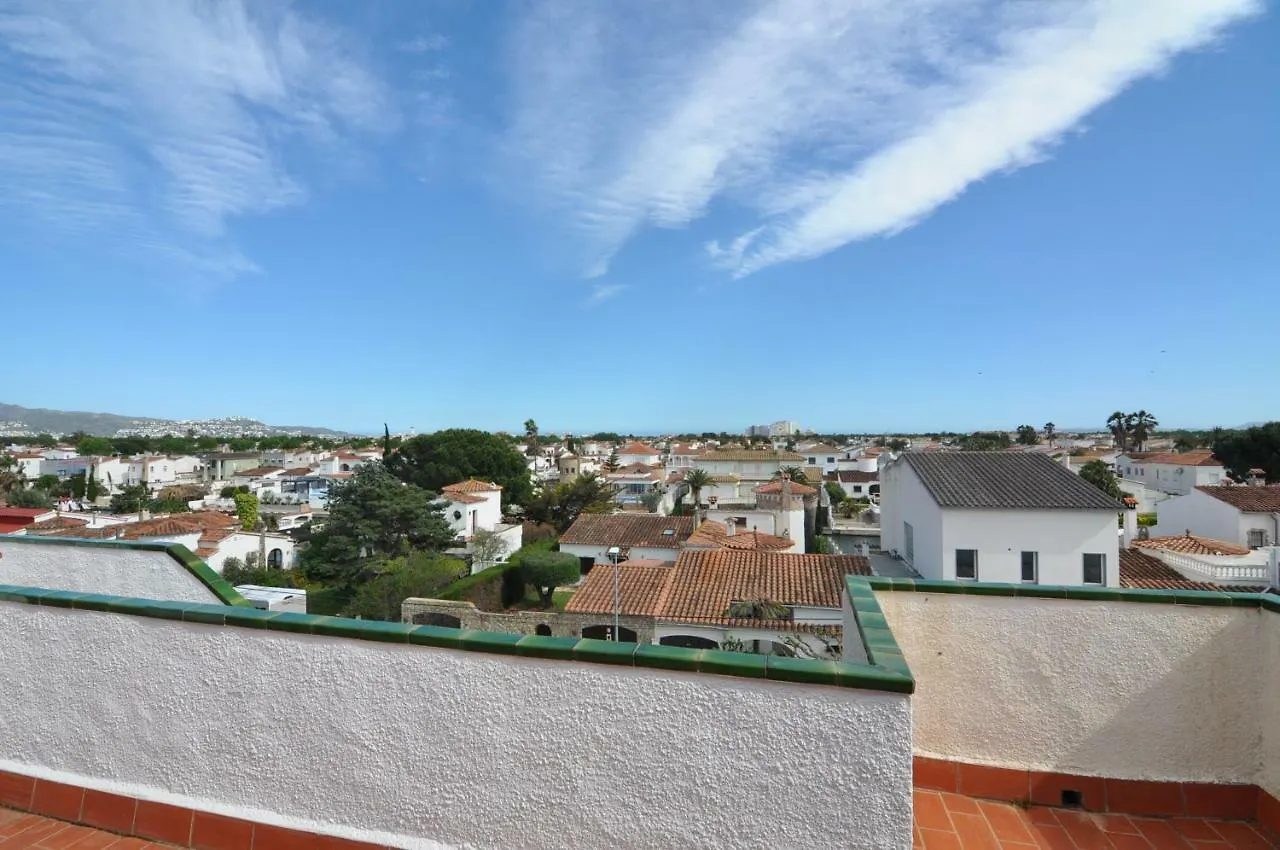 Rnet - Empuriabrava Valira Apartment 0*,  Spain